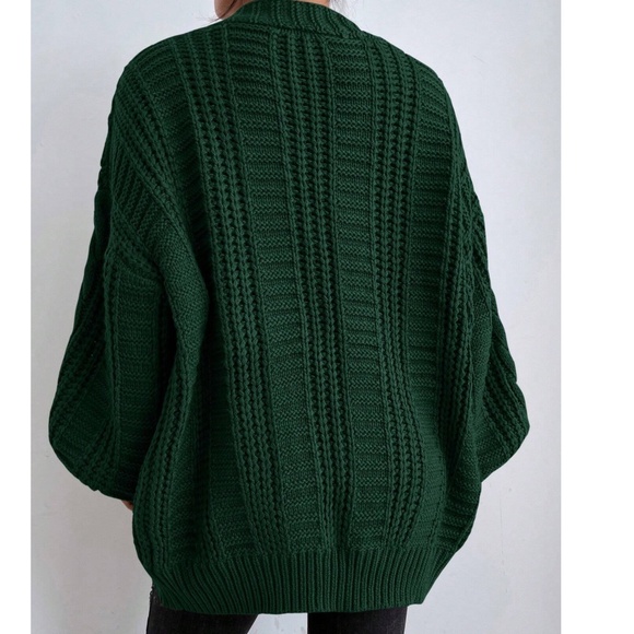 Cozy Solid Chunky cable Knit Button down Oversized Cardigan - Picture 6 of 8